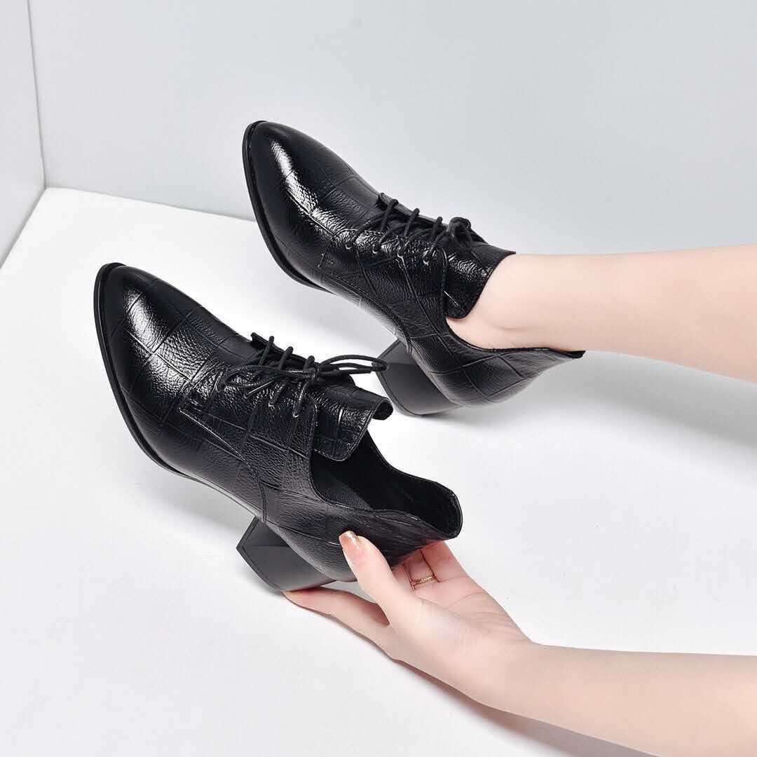 Women's Genuine Mid Pointed Toe Single-layer Thick Casual Shoes