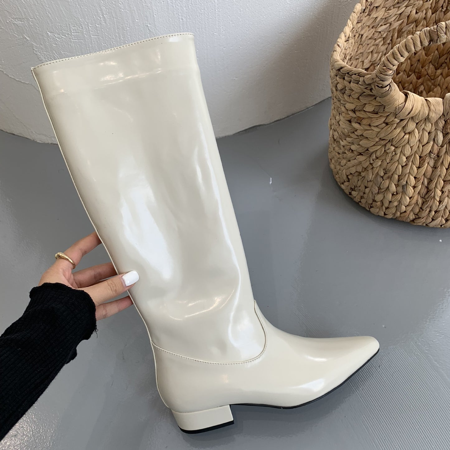 Low High Female Niche Pointed Toe Chunky Below The Knee Women's Leather Boots