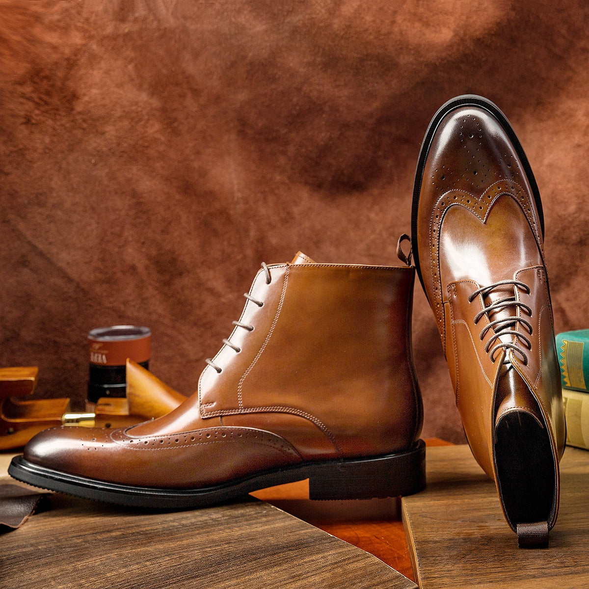 Men's Martin With Light Sole Cowhide Brogue Boots