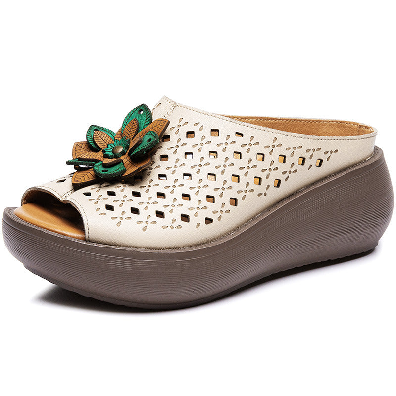 Women's Ethnic Style Flower Cutout Hole Thick Bottom Slippers