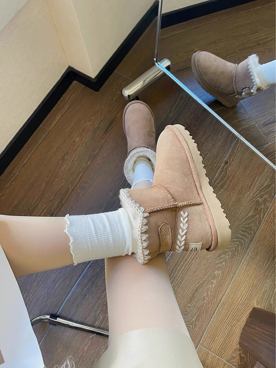 Women's Winter Fur Integrated Woven Buckle Thick-soled Wool Boots