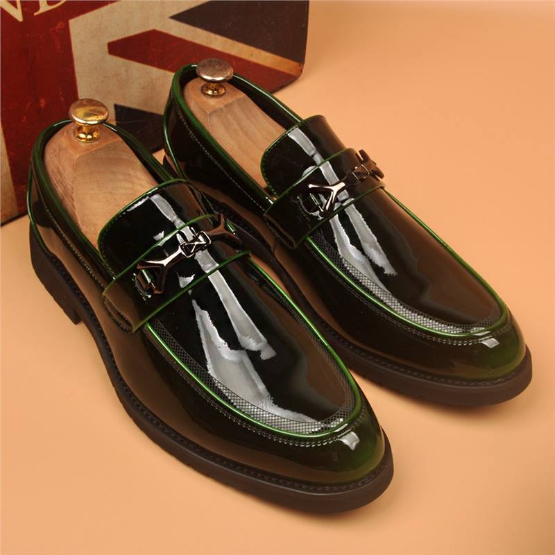 Men's British Glossy Pointed Patent Formal Wear Men's Business Leather Shoes