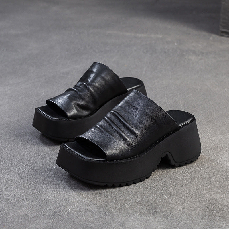 Women's Retro Muffin Outdoor Comfortable Small Height Slippers