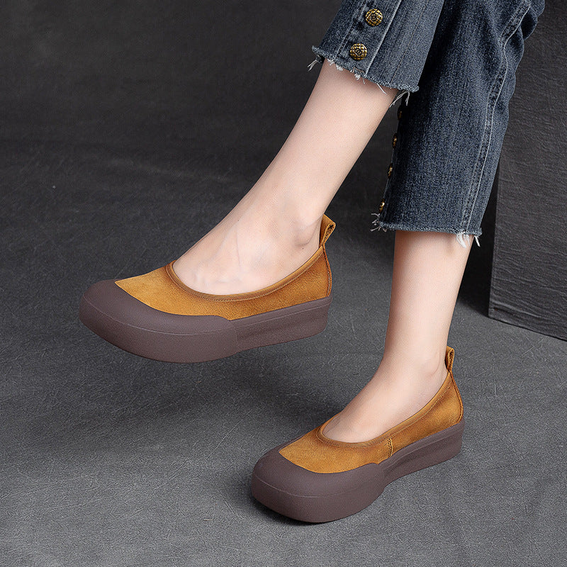 Women's Mouth First Layer Cowhide Round Toe Flat Bottom Slip-on Casual Shoes