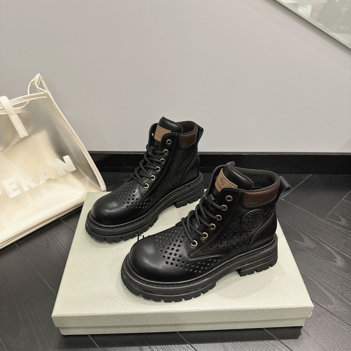 Women's Worker Summer Genuine Breathable Ankle Outdoor Leisure Hight Increasing Women's Leather Boots