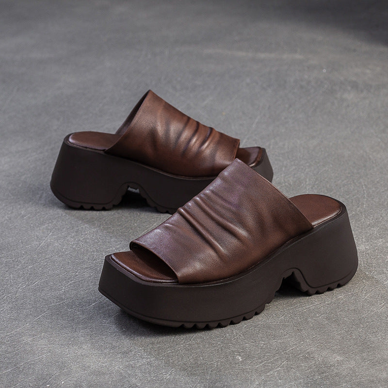 Women's Retro Muffin Outdoor Comfortable Small Height Slippers
