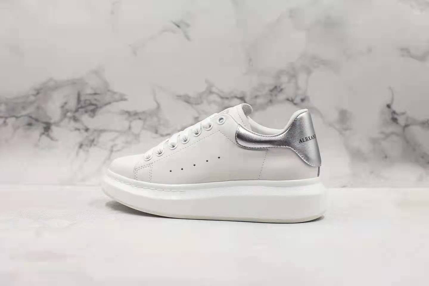 Thick Bottom Elevator Wild Couple Four Sneakers