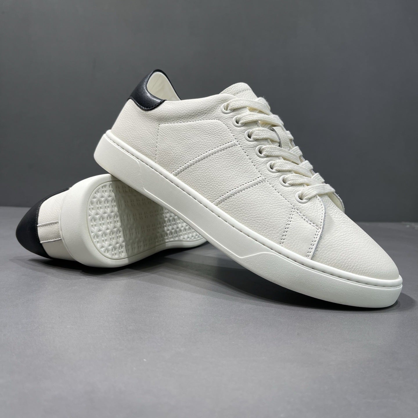 Men's Autumn Breathable White Flat Trendy Sports Men's Board Shoes