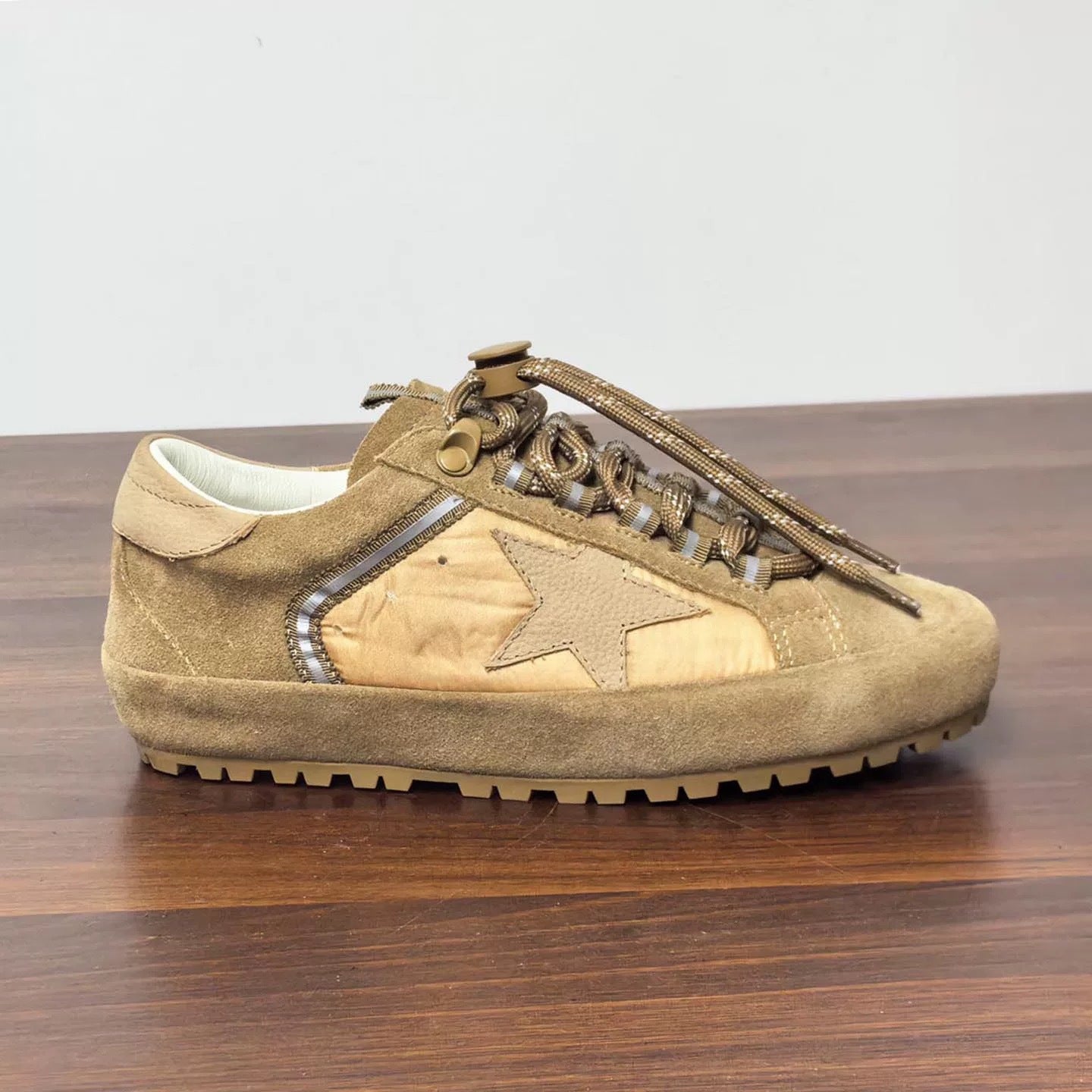 Shepherd God Dusk Retro Minority Brown Sport Climbing Women's Sports Shoes