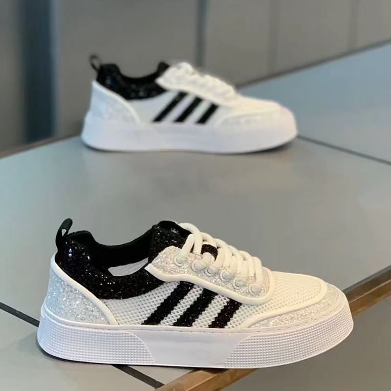 Men's Summer Fashionable Breathable Mesh Shiny White Three Bars Soft Men's Shoes