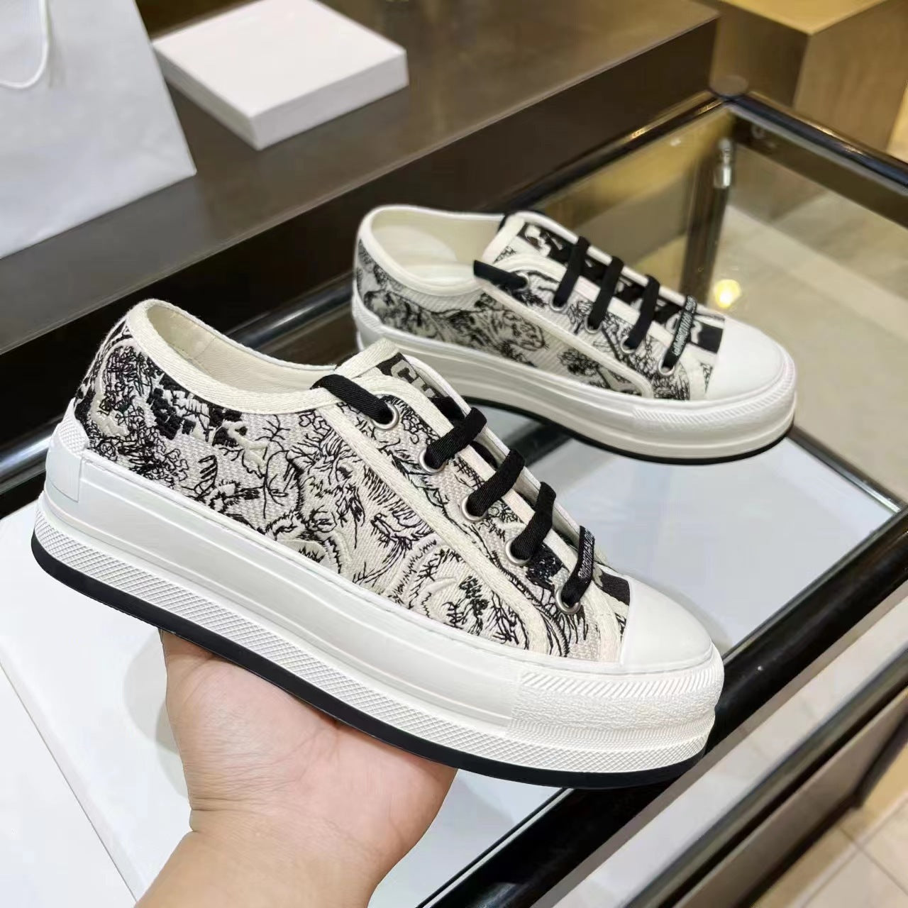 Home Embroidery Platform Letters Pumps Preppy Casual Shoes