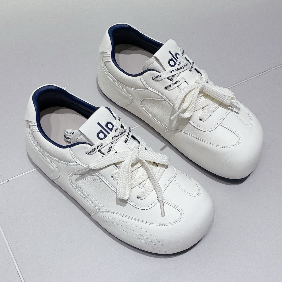 Women's Platform White Simple Height Increasing Insole German Training Casual Shoes