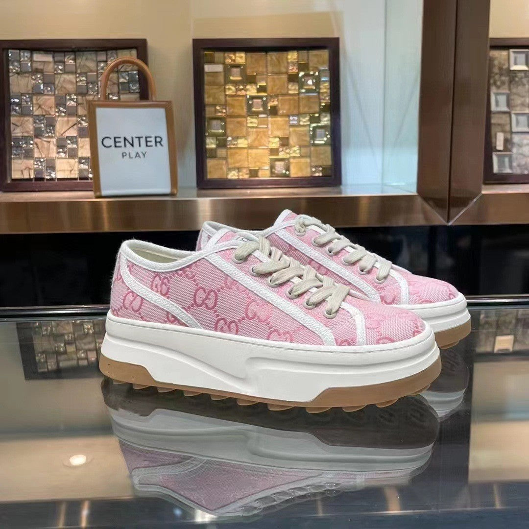 Pink Flat Skateboard Retro White Presbyopic Sneakers