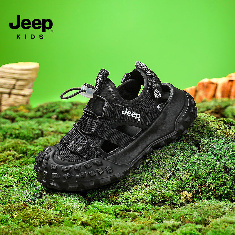 Women's & Men's Summer Hollow Breathable Closed Toe Outdoor Sandals