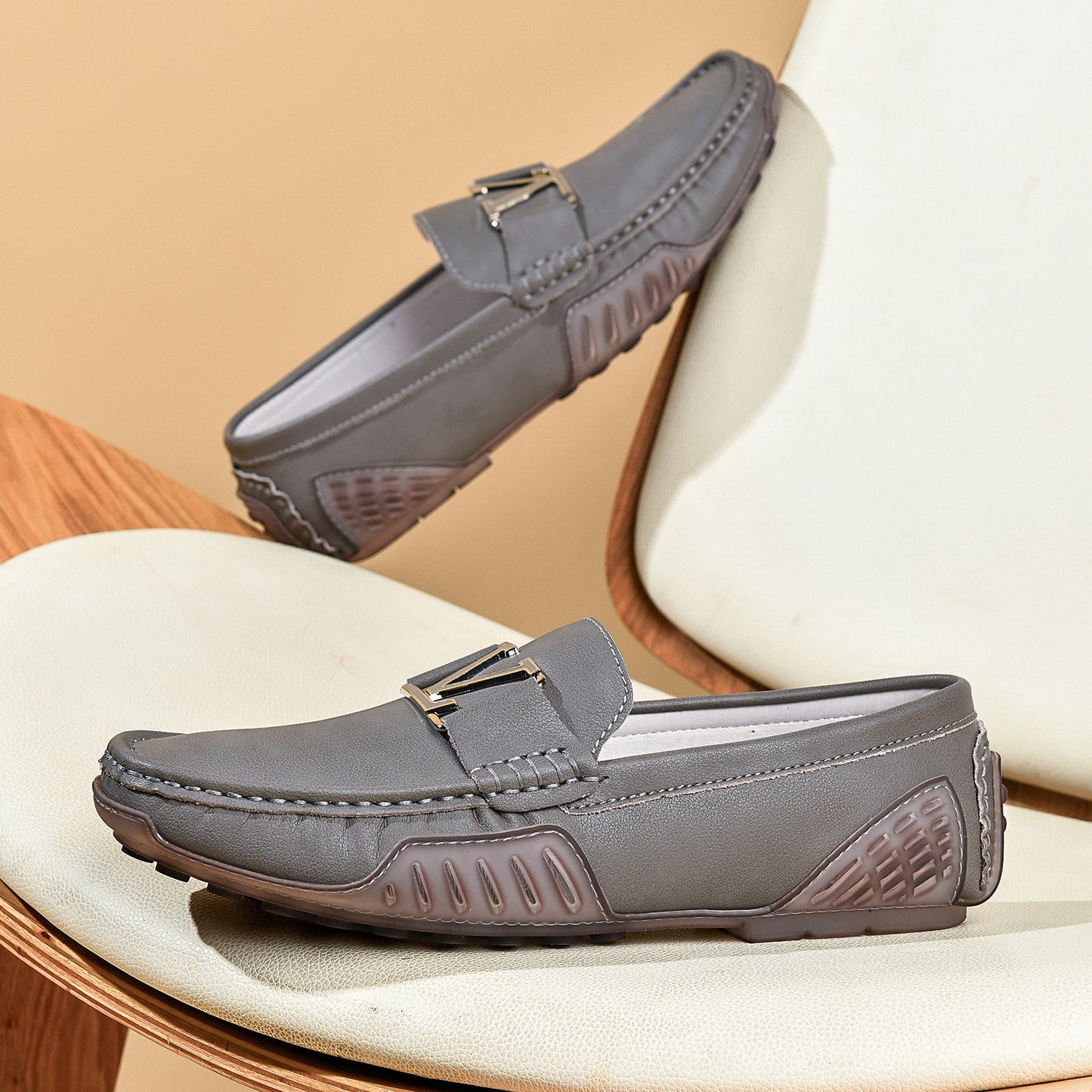 Men's Real With Fleece Lining Trendy Cowhide Casual Shoes