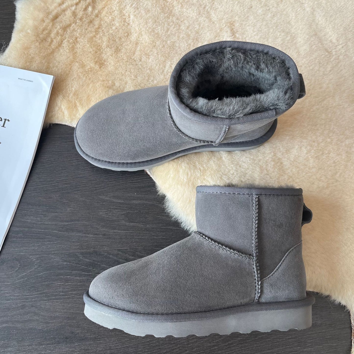 Men's Sheep Fur Integrated Classic Basic Style Snow Boots