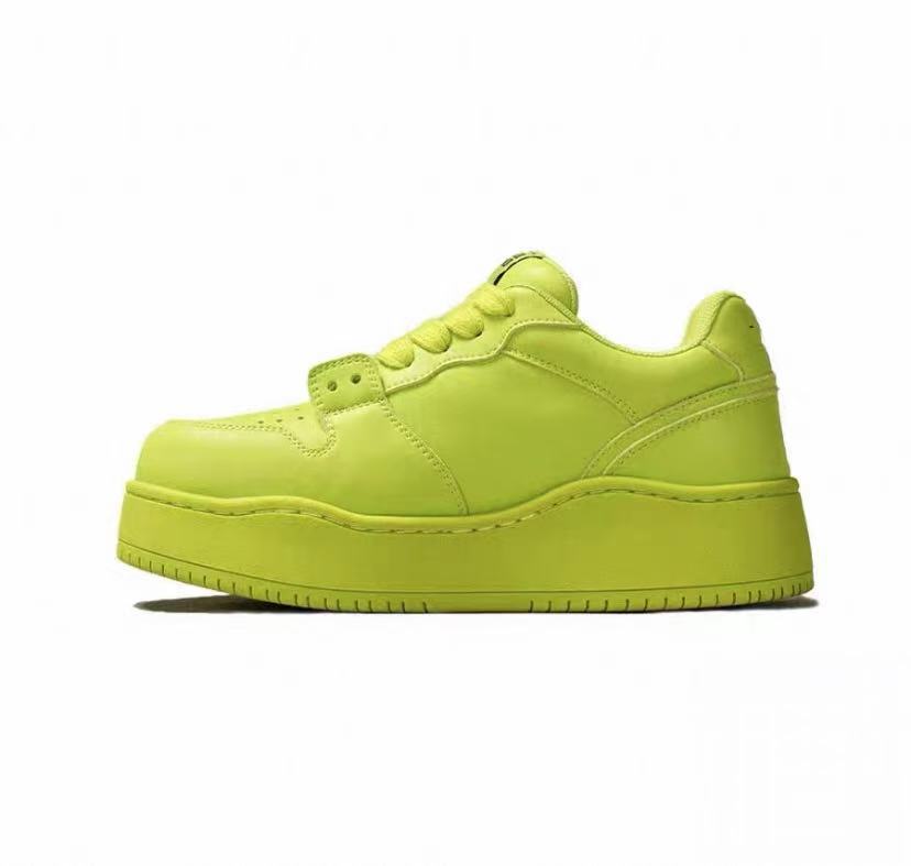 Women's Dopamine Small Height Increasing College Style Fashion Trend Girly Candy Women's Board Shoes