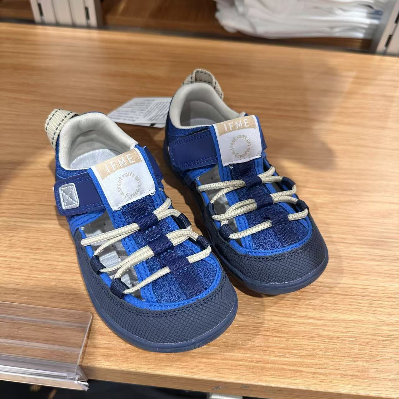 Women's & Men's Single Velcro Medium Large Wading Basic Kid's Sandals