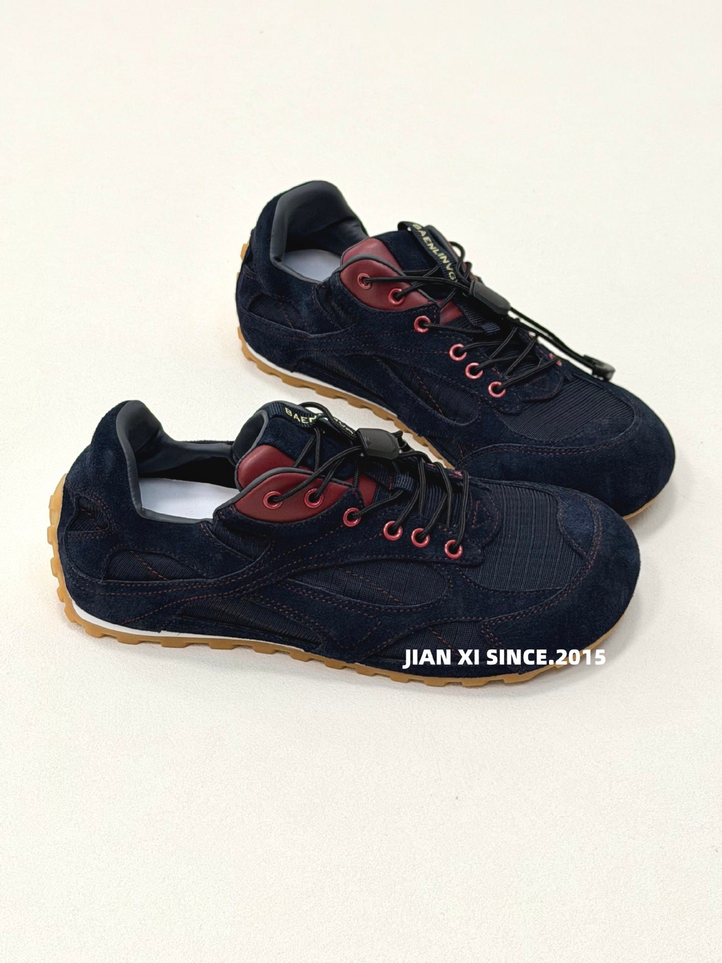 Women's Outdoor Height Increasing Insole Flat Sports Women's Casual Shoes