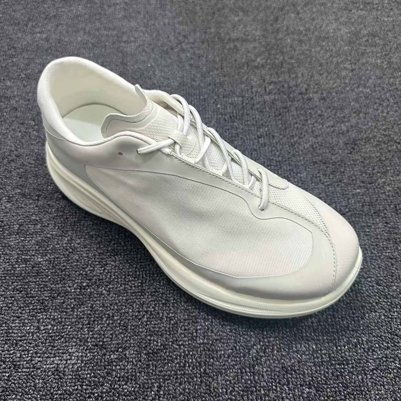 Men's Niche Outdoor Hiking Soft American Light Comfortable Sneakers