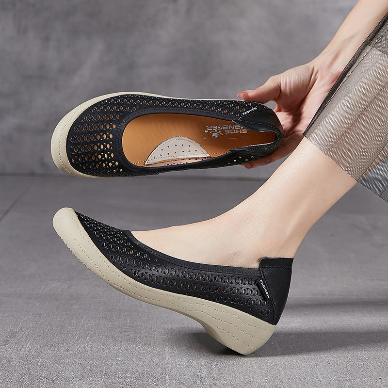 Women's Cowhide Hollow Round Toe Wedge Height Casual Shoes