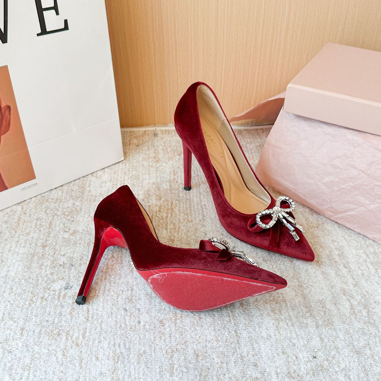 Women's Bow Pointed High Stiletto Temperament Wild Heels