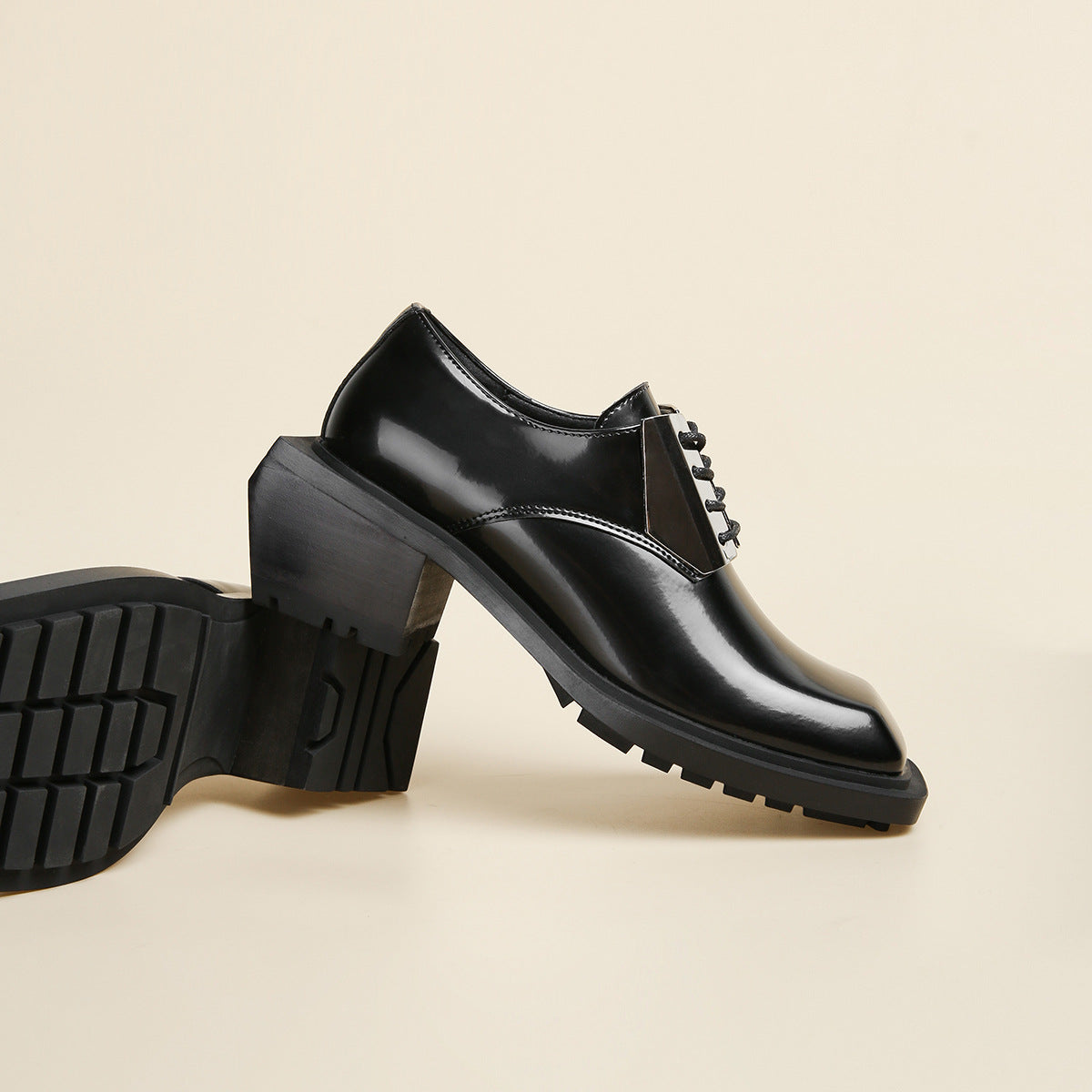 Men's Square Toe Derby Niche Trendy Iron Decorative Leather Shoes