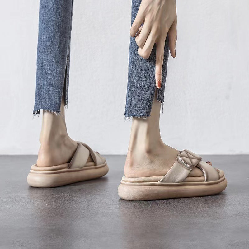 Women's Sheepskin Summer Outdoor Fashion Cross Magic Sandals