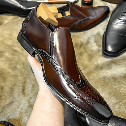 Men's Pinched Dead Brogue Pointed Korean Style Leather Shoes