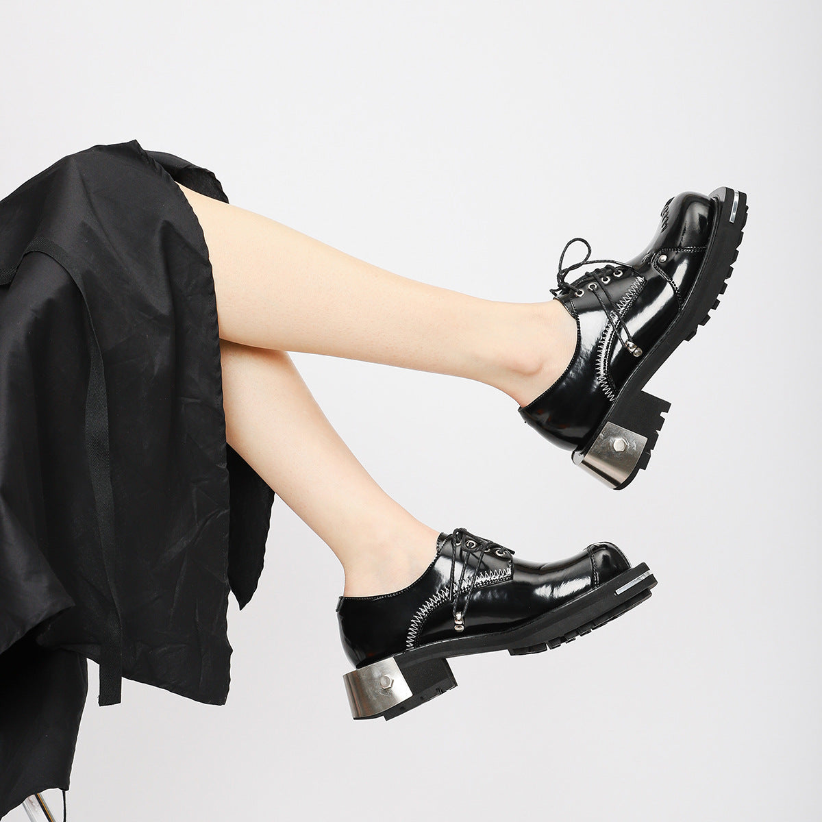 Metal Niche Retro Derby Platform Round Leather Shoes