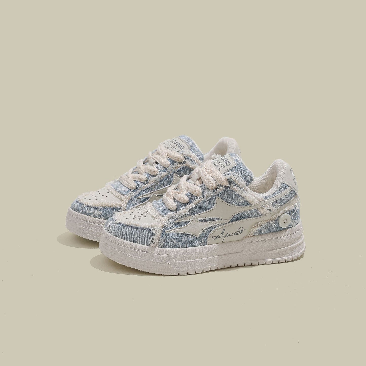 Unique Meteor Couple Rejects Inferior Quality Sneakers