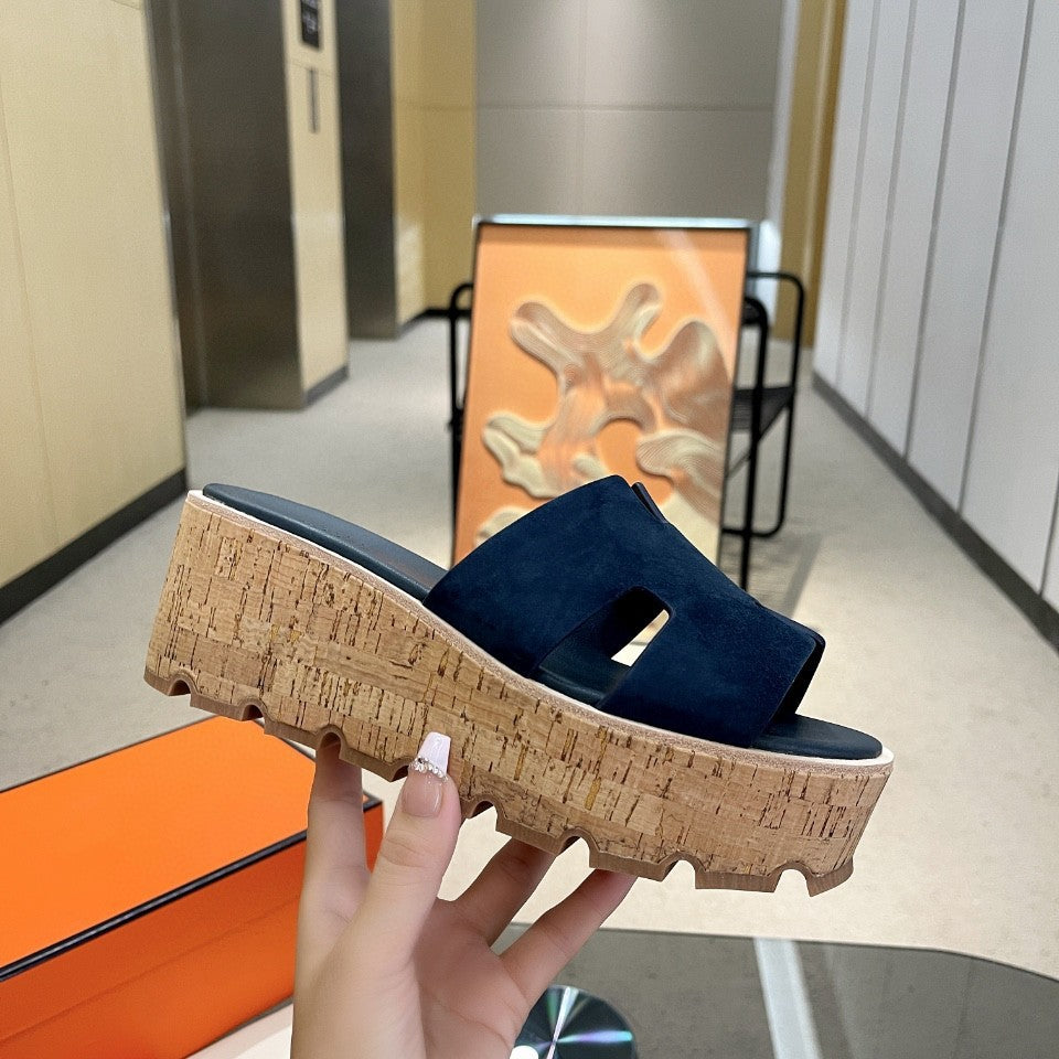 Women's Color Outer Wear High Platform Height Slippers