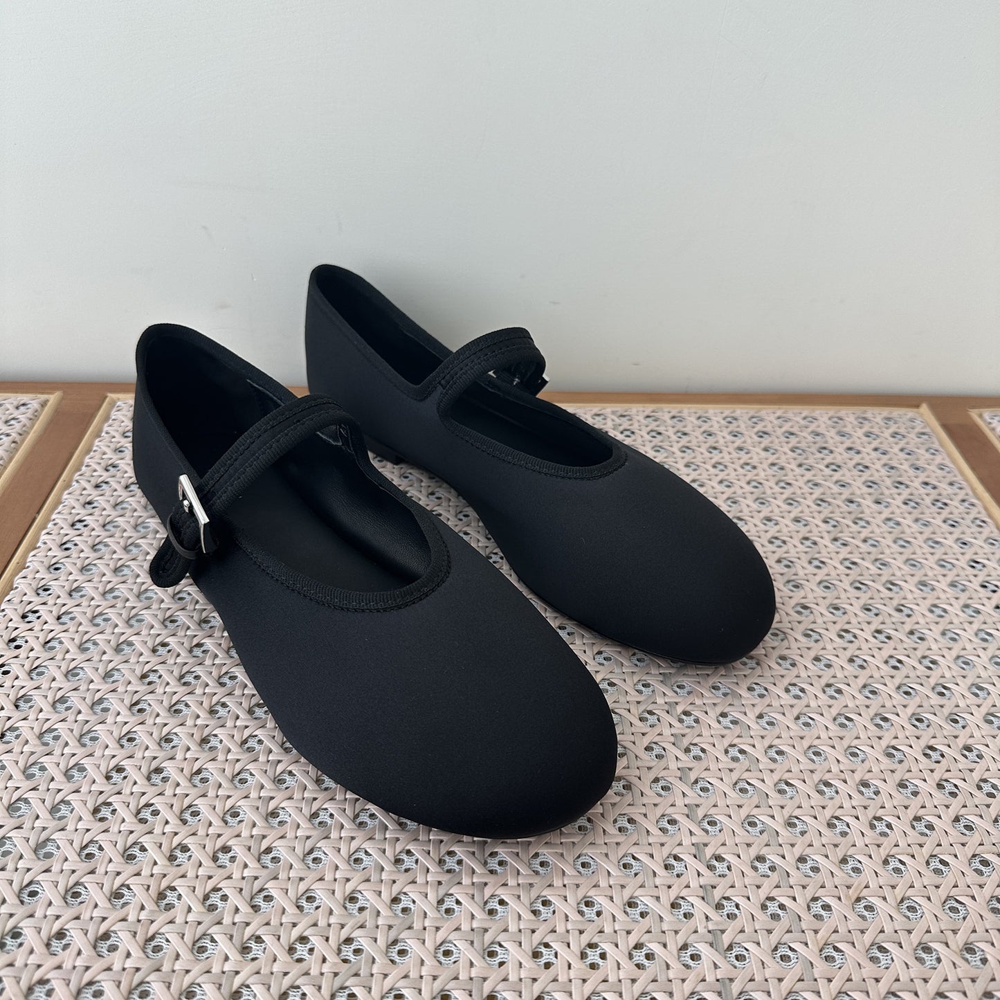 Women's Sheepskin Mary Jane Ballerina Flats Buckle Shallow Mouth Round Women's Shoes