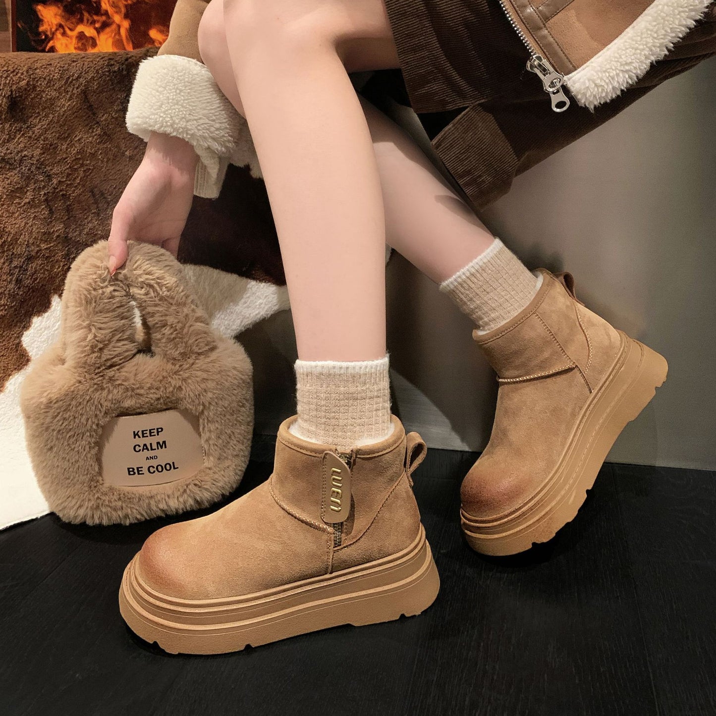 Women's Warm With Veet Side Zipper Platform Snow Boots