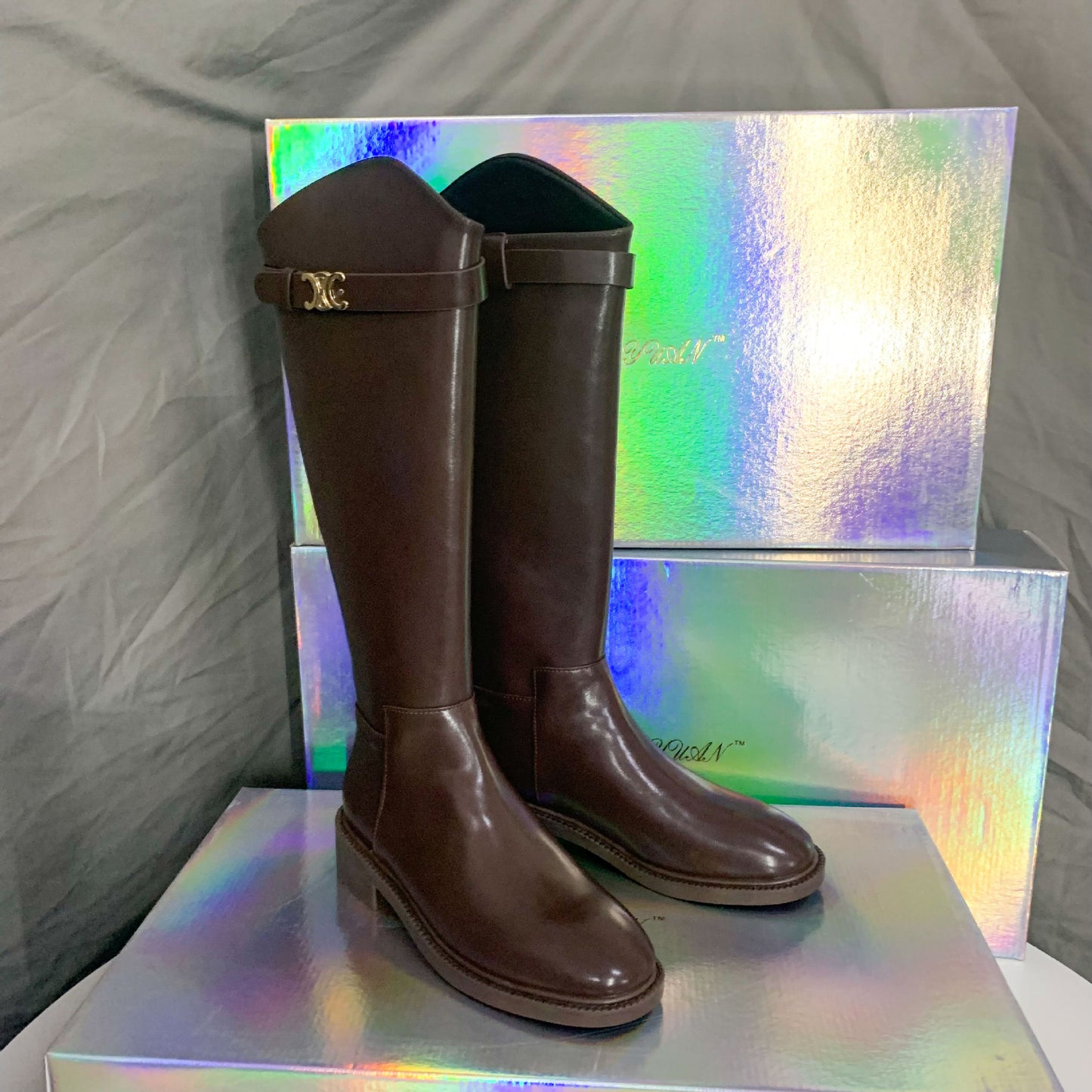 Women's Fashion Cowhide Oblique Arc Buckled Chunky Boots