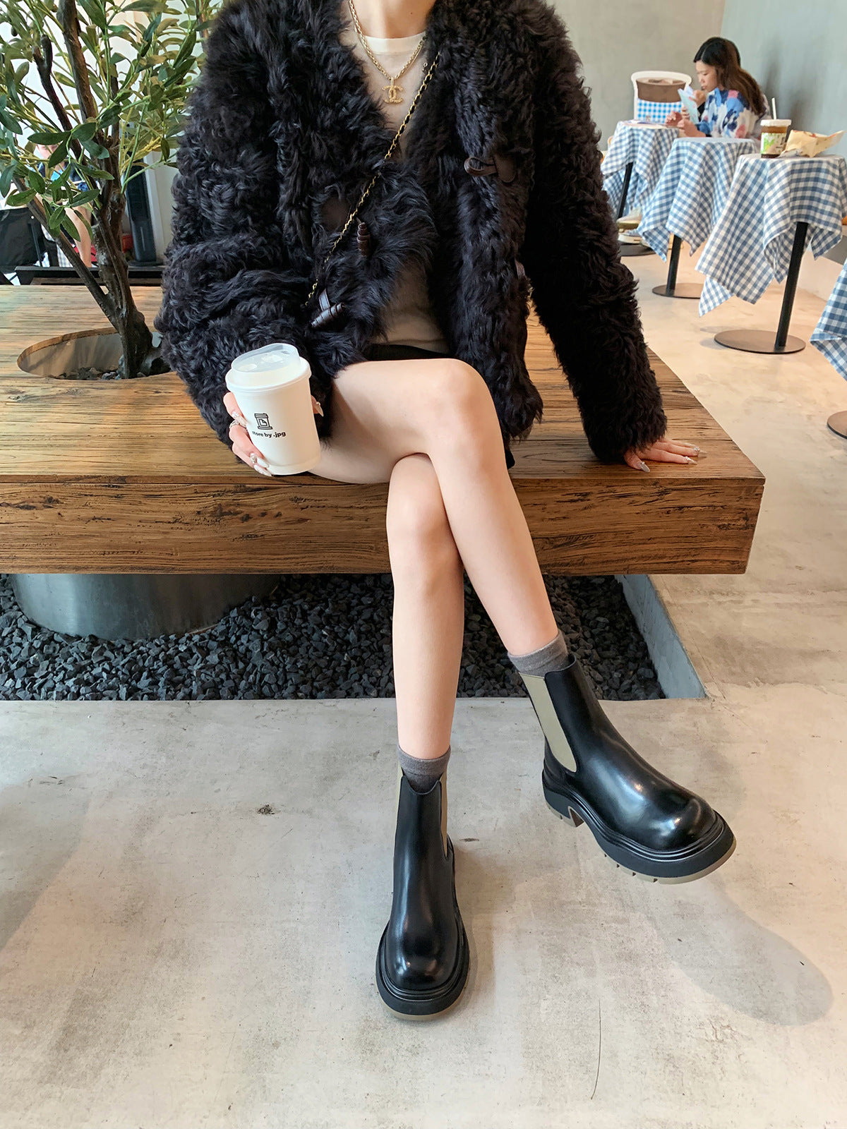 Women's Fashionable Round Head Chunky Thick Bottom Height Increasing Boots