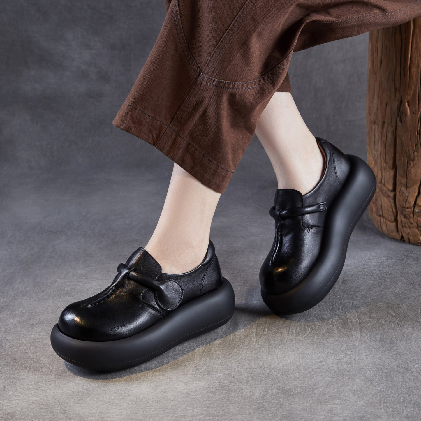 Women's Cowhide Big Head Genuine Elevator Platform Muffin Casual Shoes
