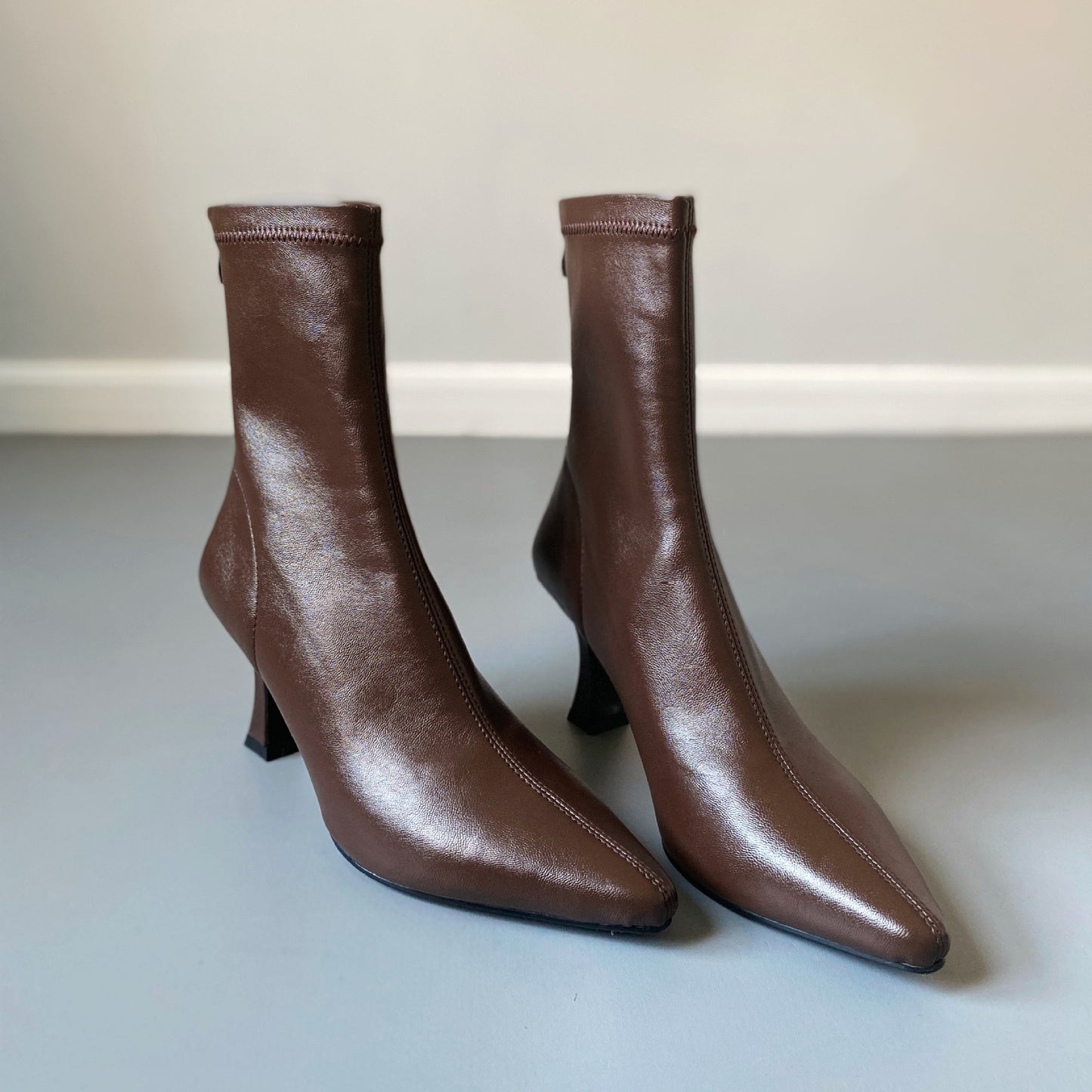 Women's Korean Pointed Stiletto High Stretch Temperament Boots