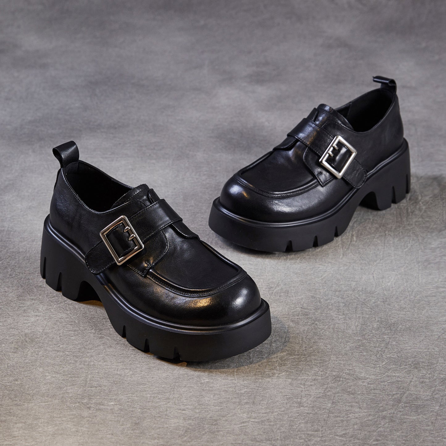 Women's Light Luxury First Layer Cowhide Small For Spring Retro British Loafers