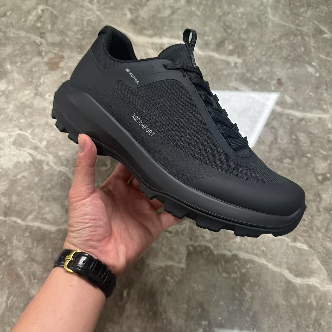 Men's Summer Breathable Sports Soft Bottom Comfortable Sneakers