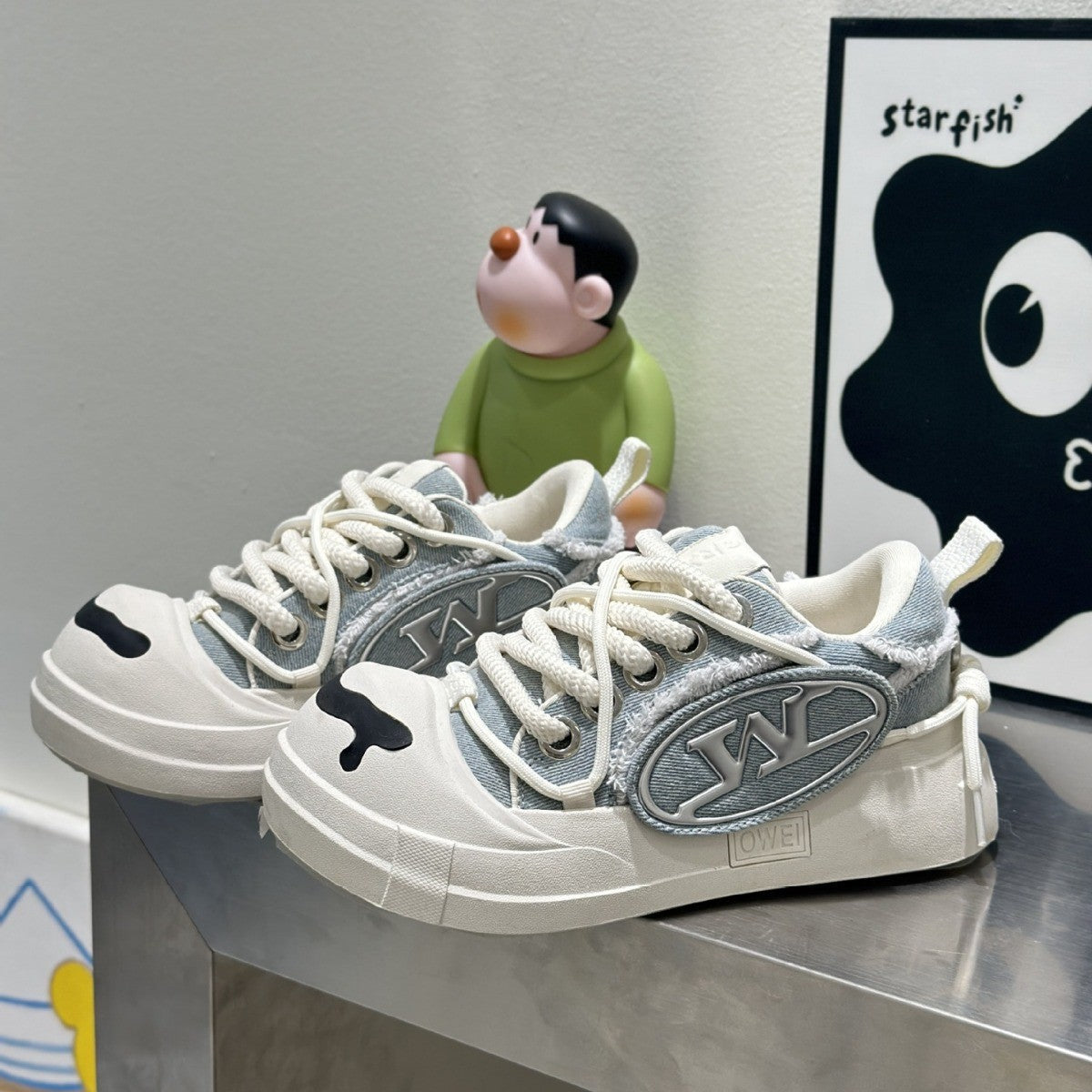 Bottom Couple Ugly Cute Big Head Black Casual Shoes