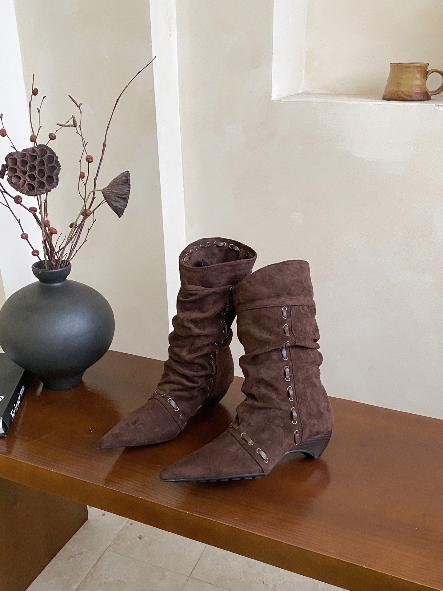 Handmade Binding Cable Pointed Toe Chunky Suede Women's Leather Boots