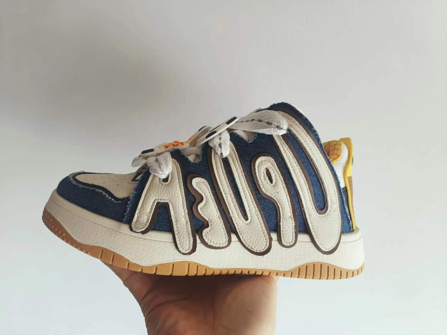 Women's & Men's Dopamine Letter Bread Niche Couple Fashion Sneakers
