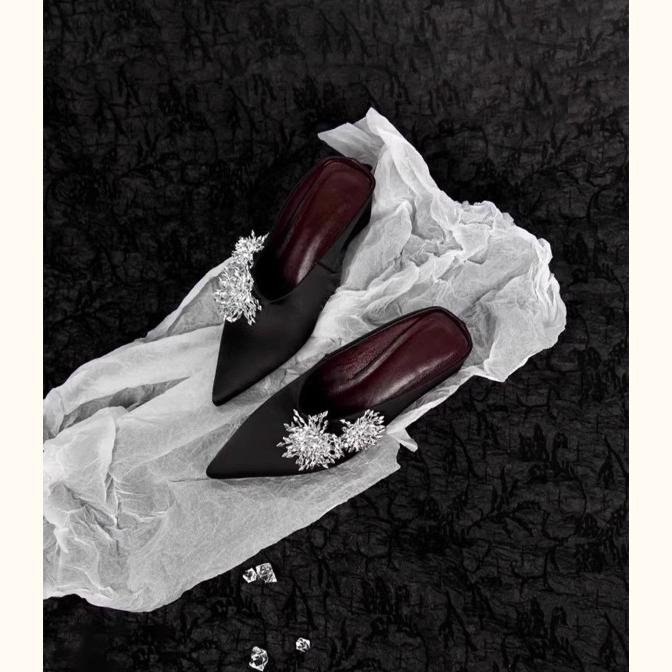 Women's Smoke Shower Pump Pointed Toe Wedge Slippers