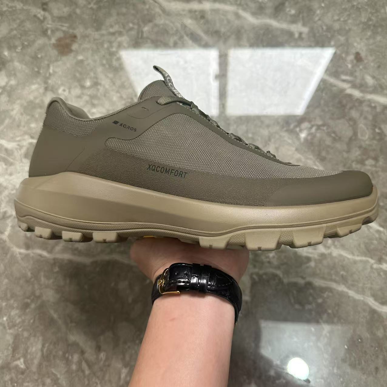 Men's Summer Breathable Sports Soft Bottom Comfortable Sneakers