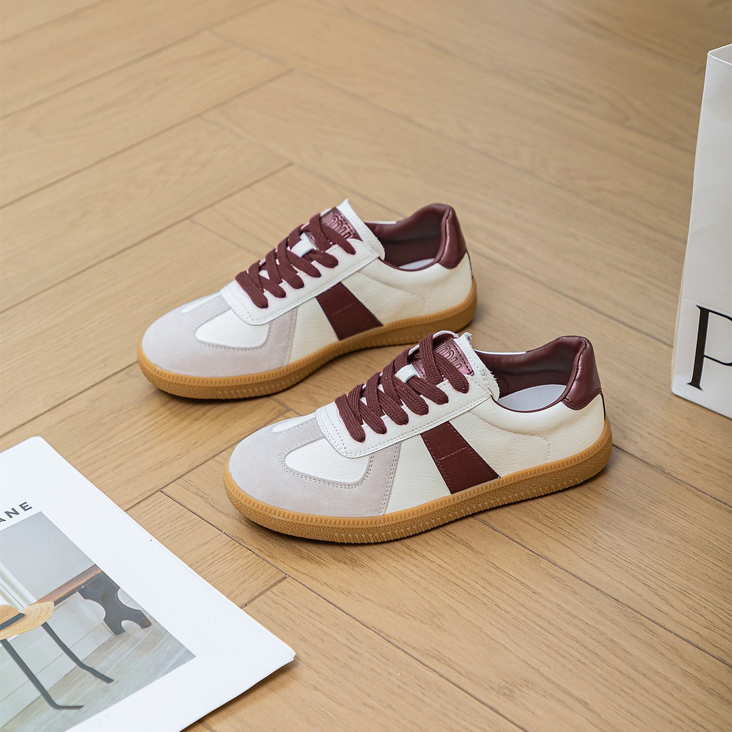 Women's Classic Genuine German Training Flat White Autumn Sneakers