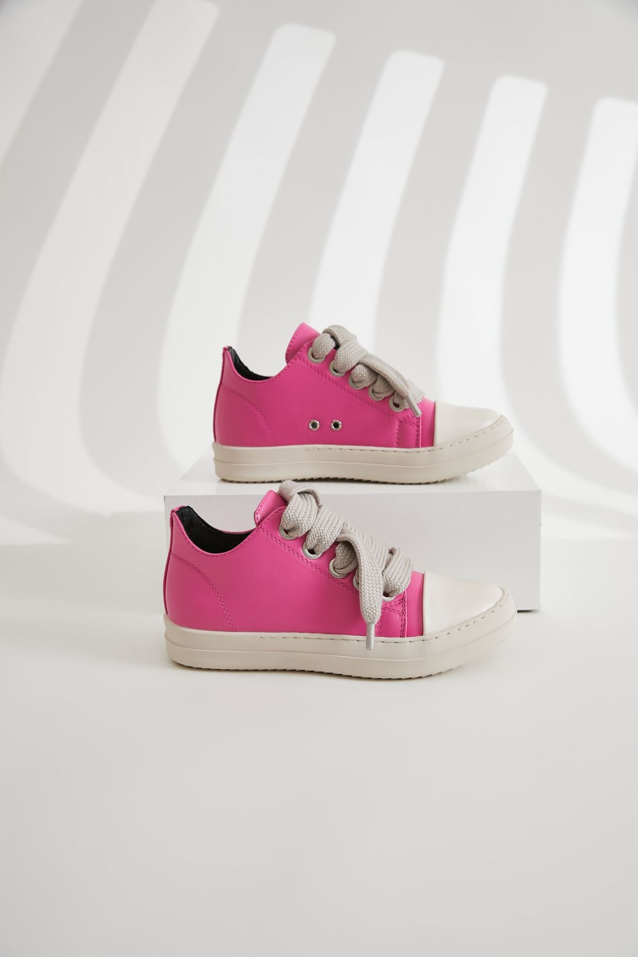 Women's White Thick Shoelaces Personality Tide Bottom Stitching Casual Shoes