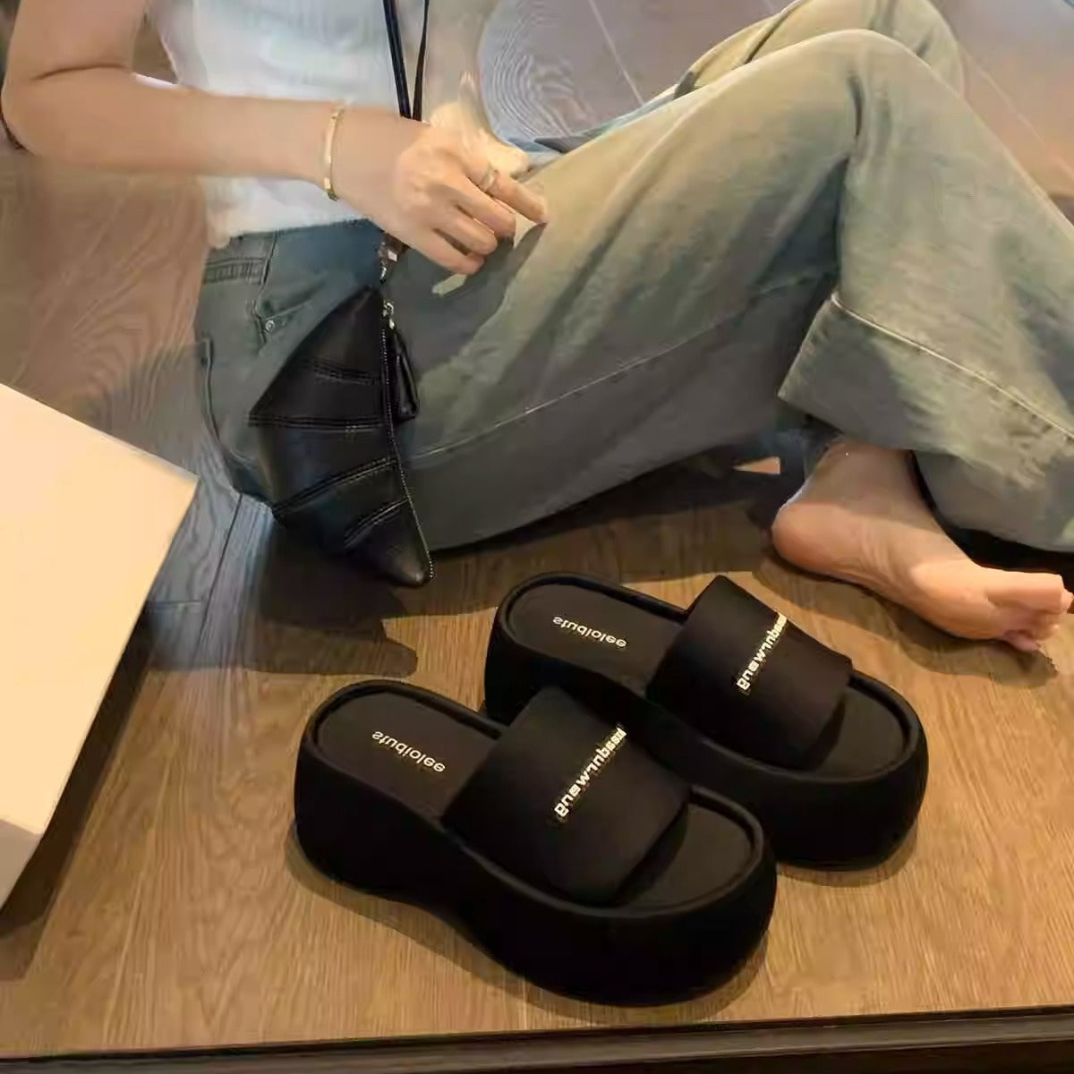 Round Head Letters Figure Flattering Word Slippers