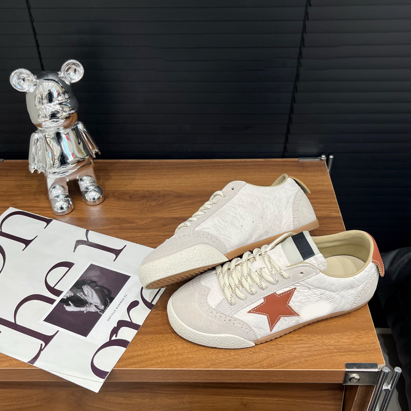 Women's Genuine Star Pattern Spring White Fashion Show Feet Women's Sports Shoes