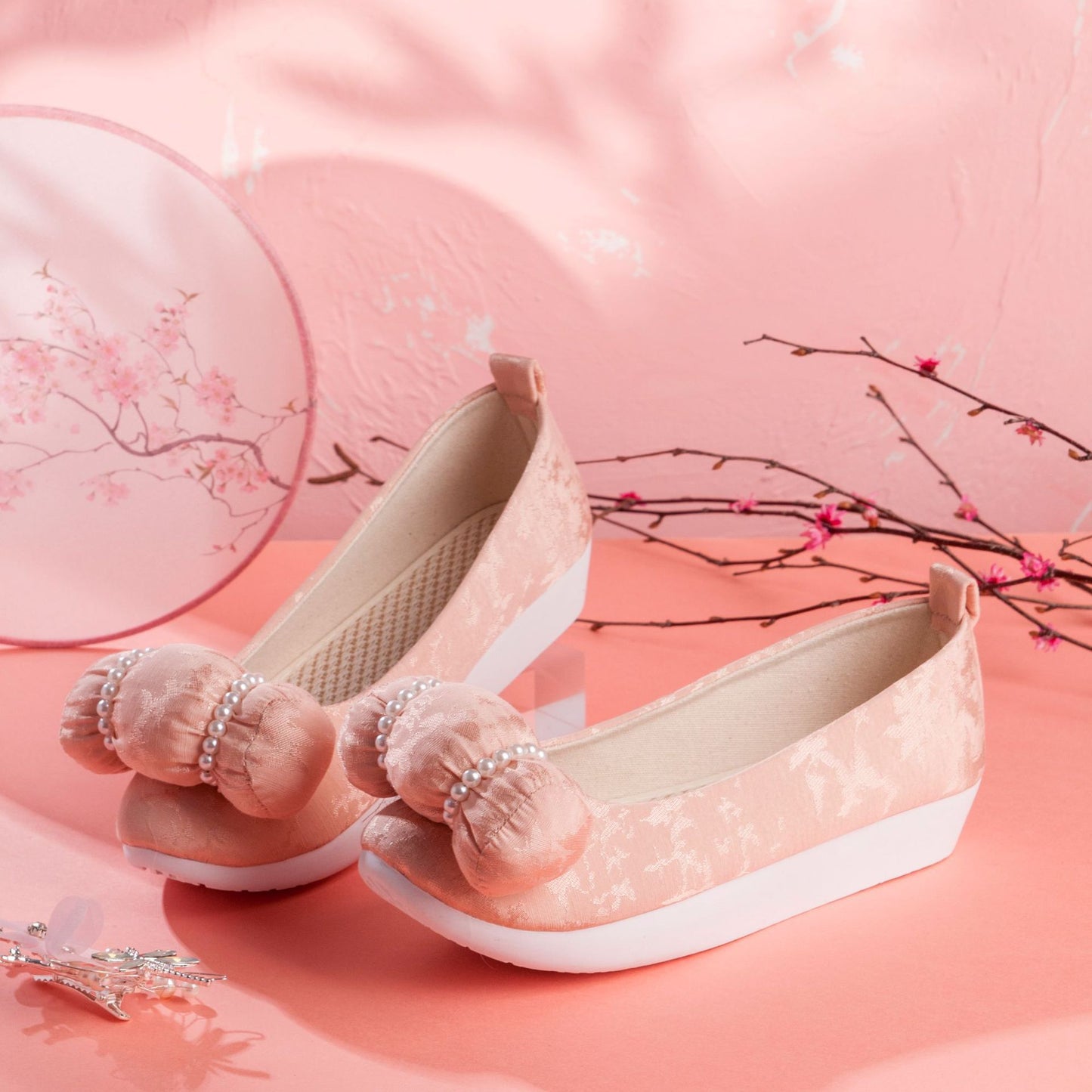 For Han Chinese Clothing Cloud Toe Workshop Handmade Pearl Casual Shoes
